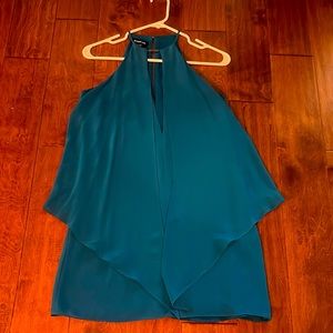 Bebe slip on Flowy dress. Button neck.